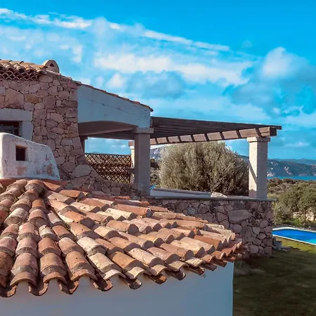 Villa Swimming Pool - Sea View *